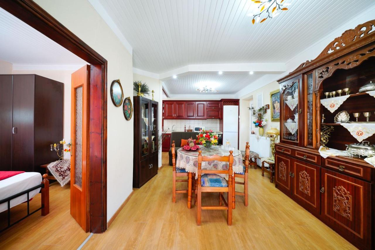 Irene'S Apartment Kastron  外观 照片
