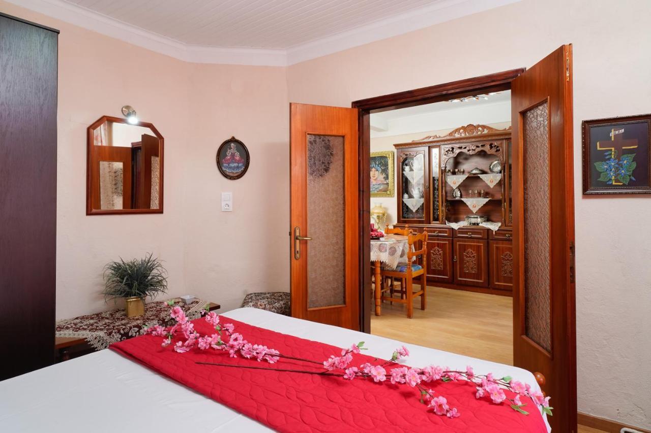 Irene'S Apartment Kastron  外观 照片